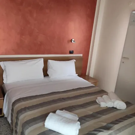 Szálloda Prestige Miramare Rimini